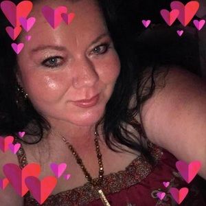 Meet your Posher, Joanie